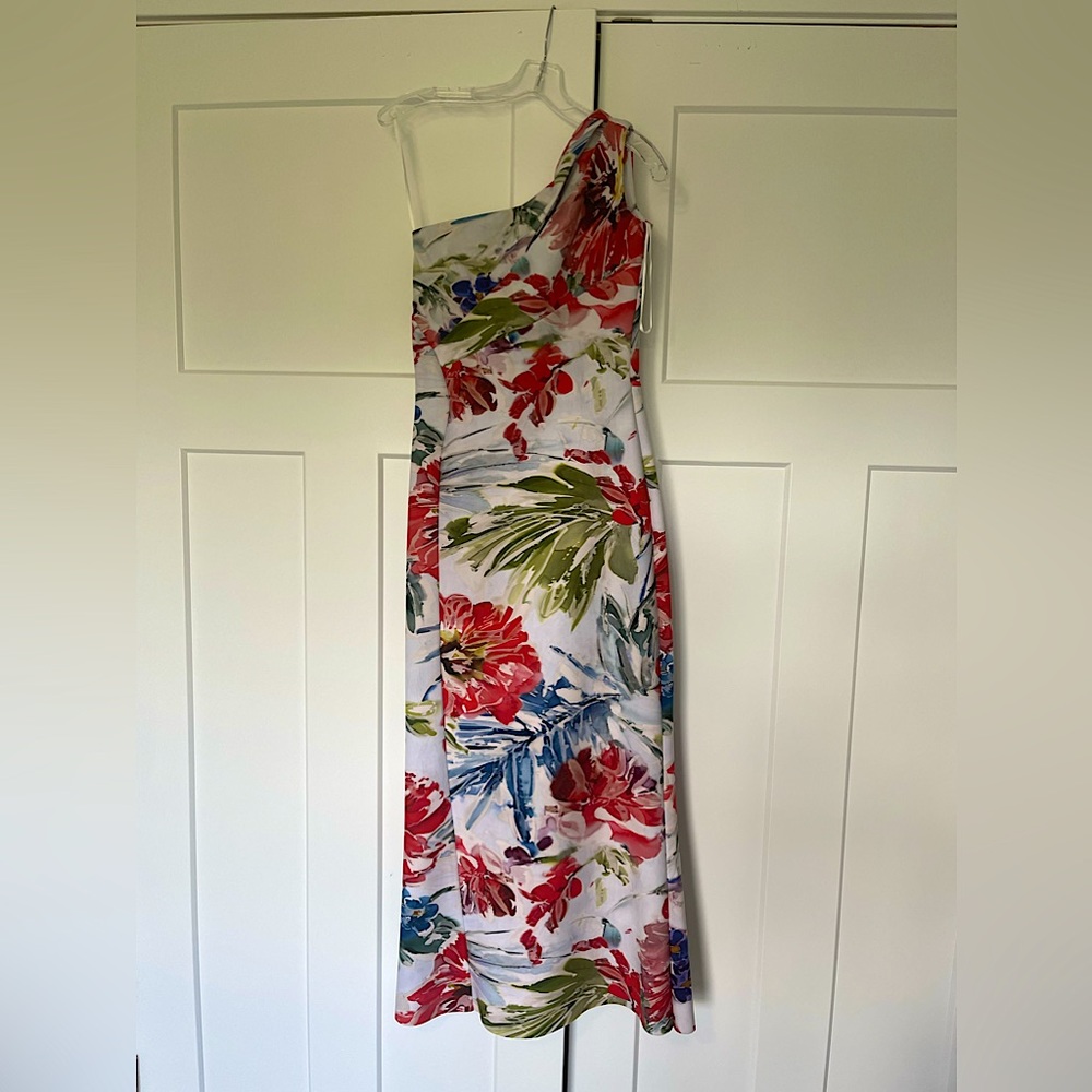 Chiara Boni La Petite Robe floral One Shoulder Gown